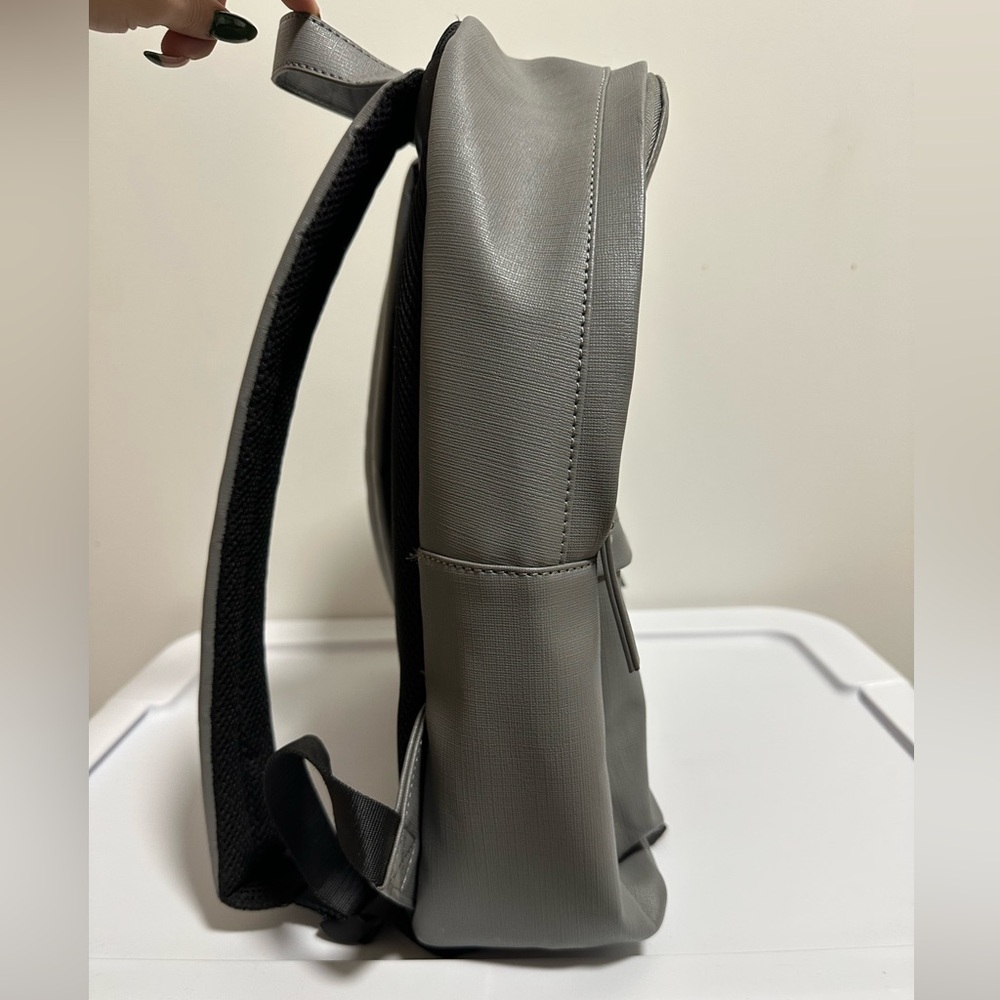 GUESS Grey Men's Backpack - Picture 3 of 7